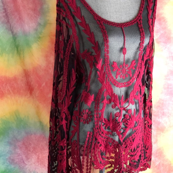 Gorgeous Deep red and Black sheer Lace long sleeved top EC - Picture 2 of 12